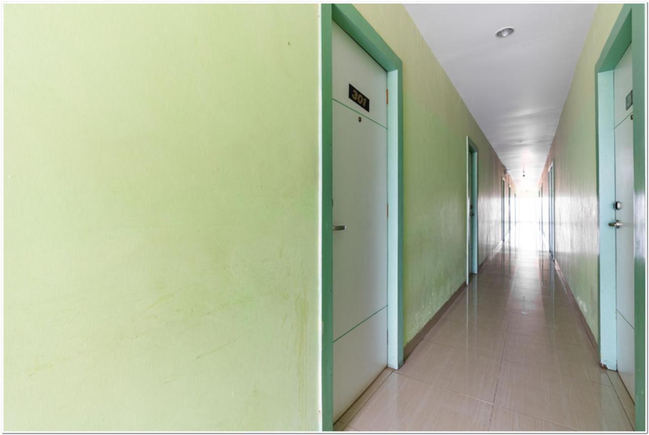 Reddoorz Plus @ Hertasning Area Makassar Eksteriør billede